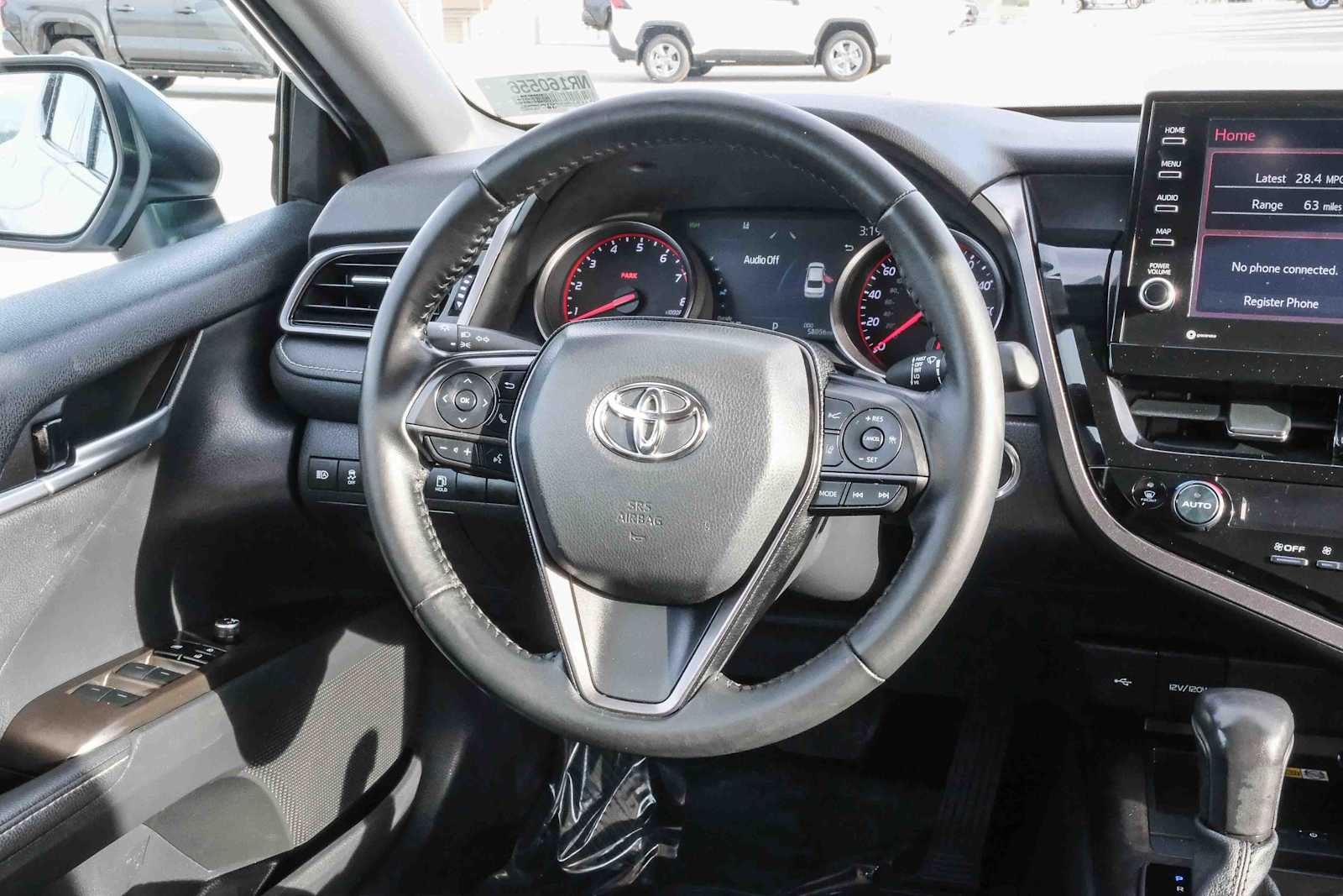 Thumbnail: 2023 Toyota Camry - 17