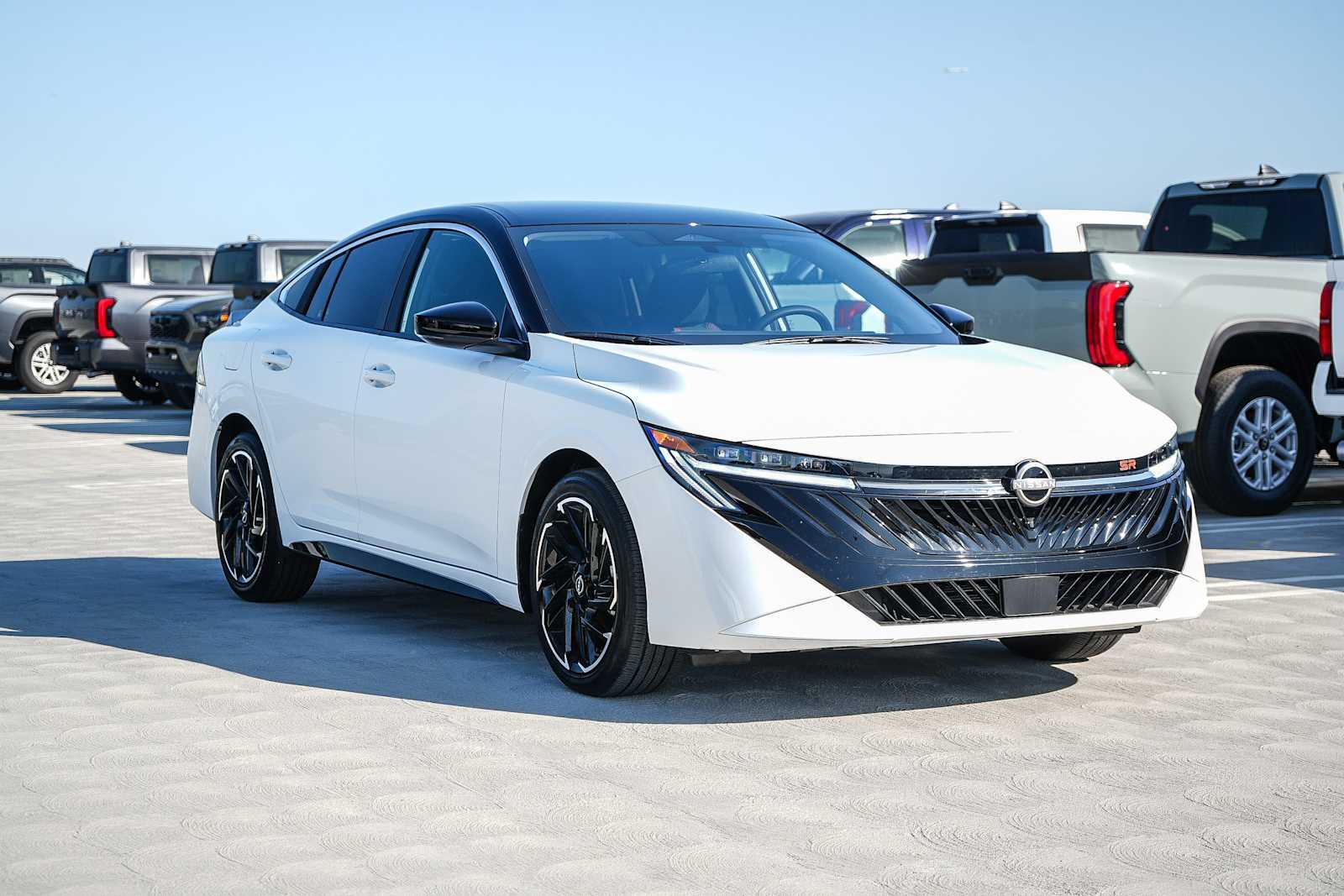Used 2026 Nissan Sedan SR Aspen White Tricoat/Super Black For Sale