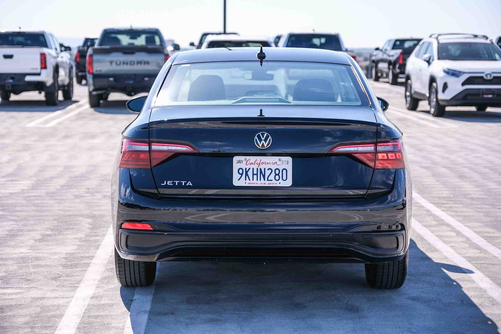 Thumbnail: 2024 Volkswagen Jetta - 5