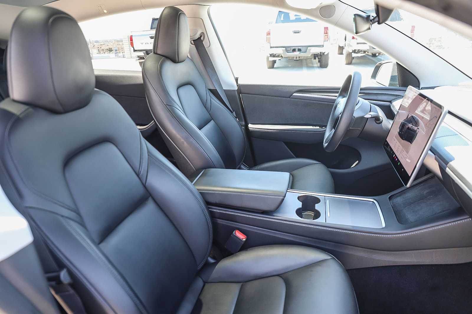 Thumbnail: 2023 Tesla Model Y - 14