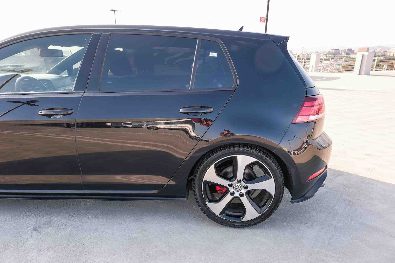 Thumbnail: 2018 Volkswagen Golf - 7