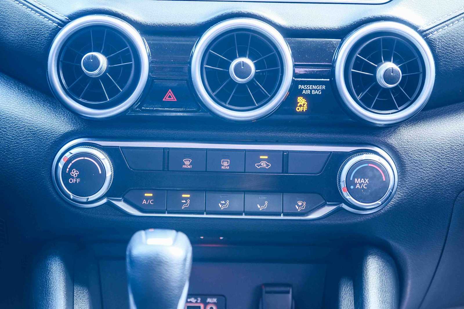 Thumbnail: 2023 Nissan Sentra - 12