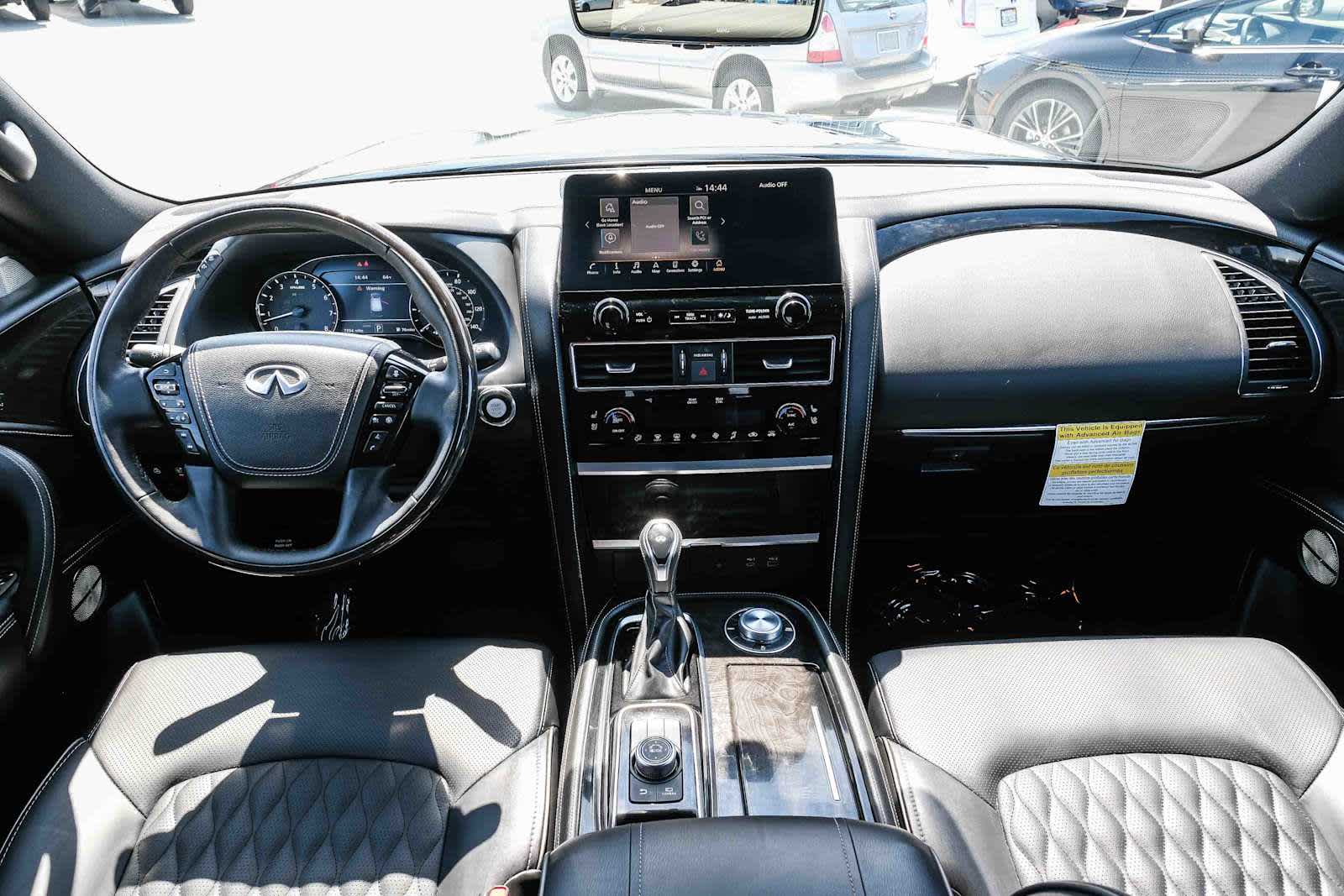 Thumbnail: 2024 INFINITI QX80 - 12