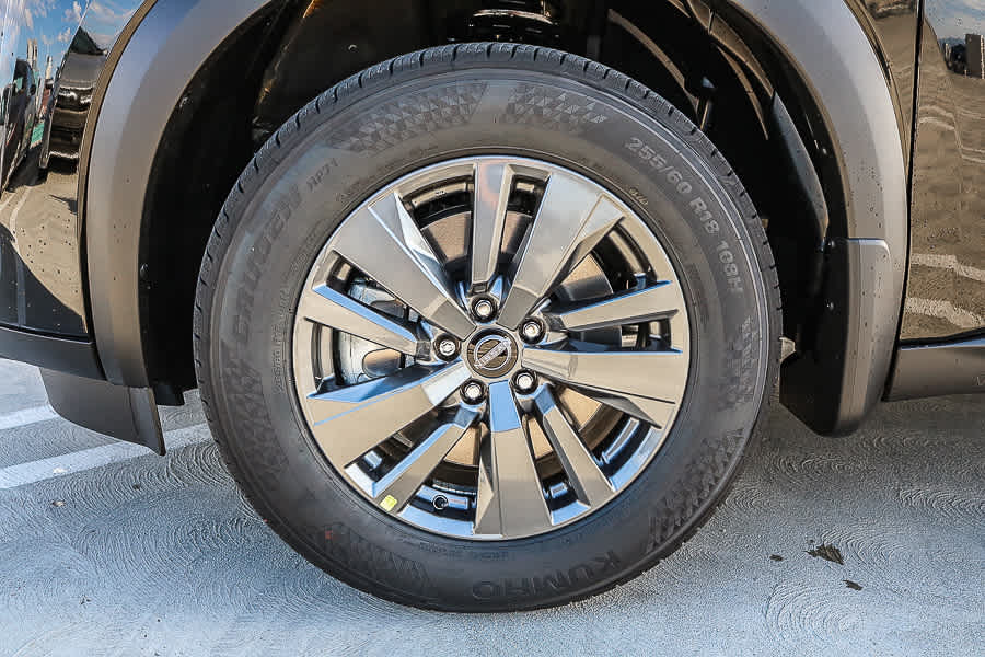 Thumbnail: 2025 Nissan Pathfinder - 11