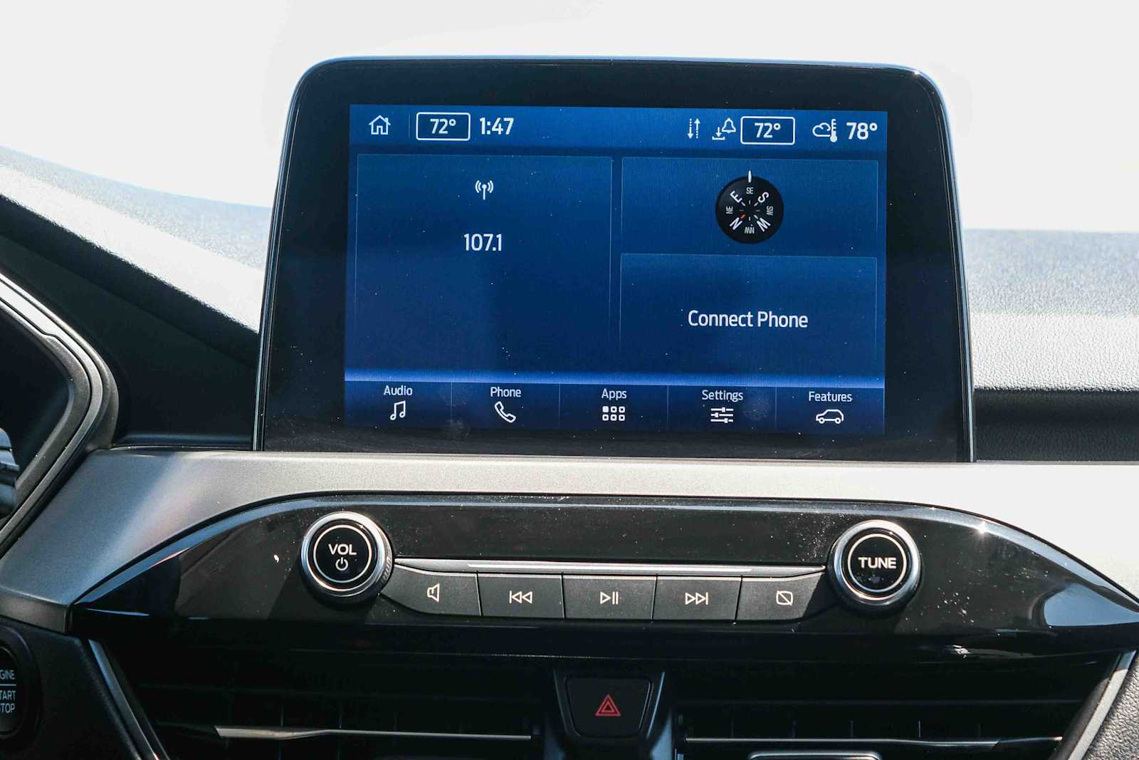 Thumbnail: 2024 Ford Escape - 15