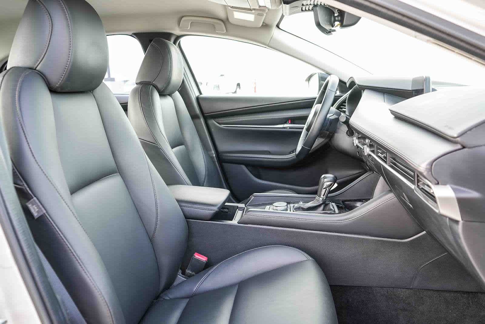 Thumbnail: 2025 Mazda Mazda3 - 16