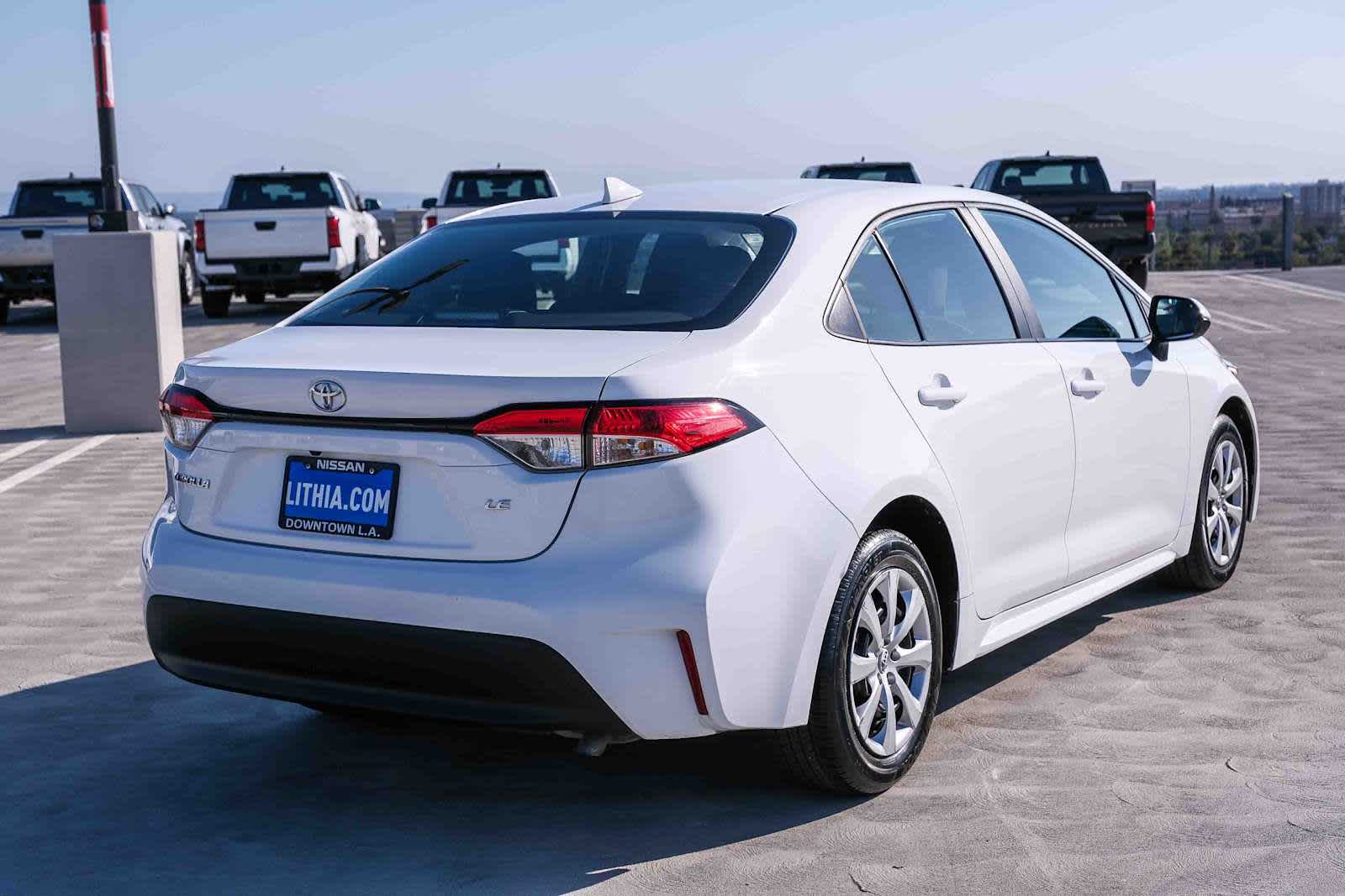 Thumbnail: 2025 Toyota Corolla - 4