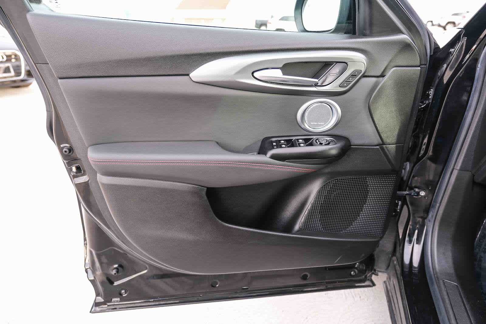 Thumbnail: 2024 Dodge Hornet - 18