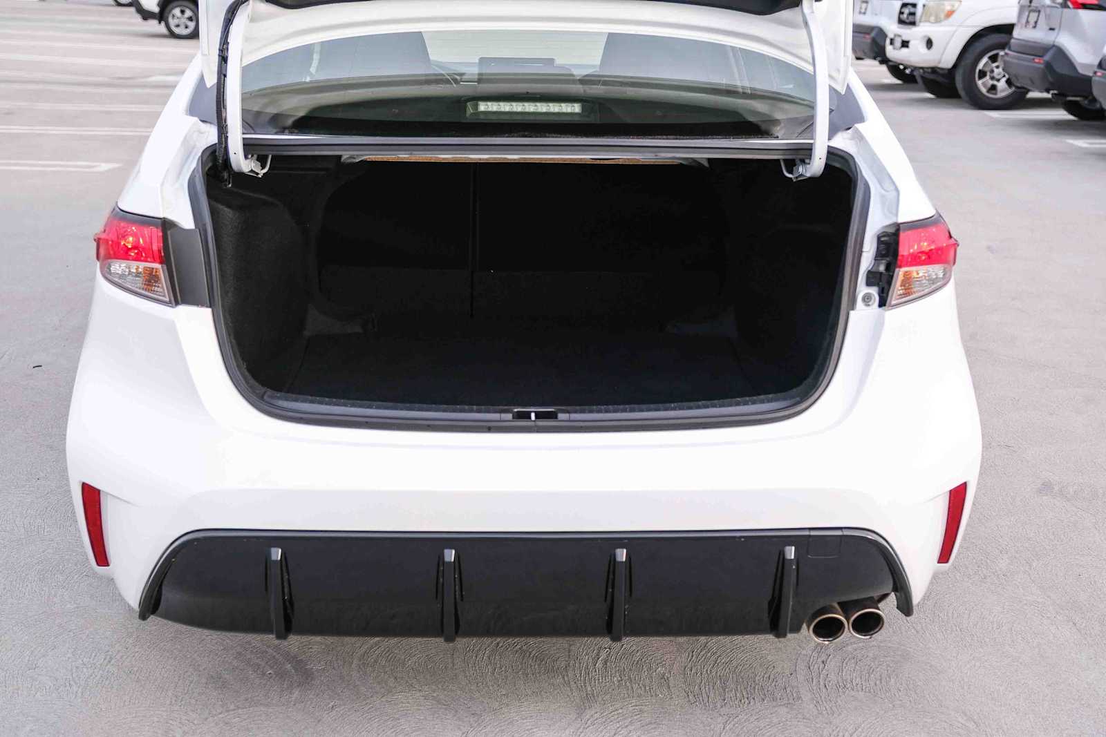 Thumbnail: 2024 Toyota Corolla - 25