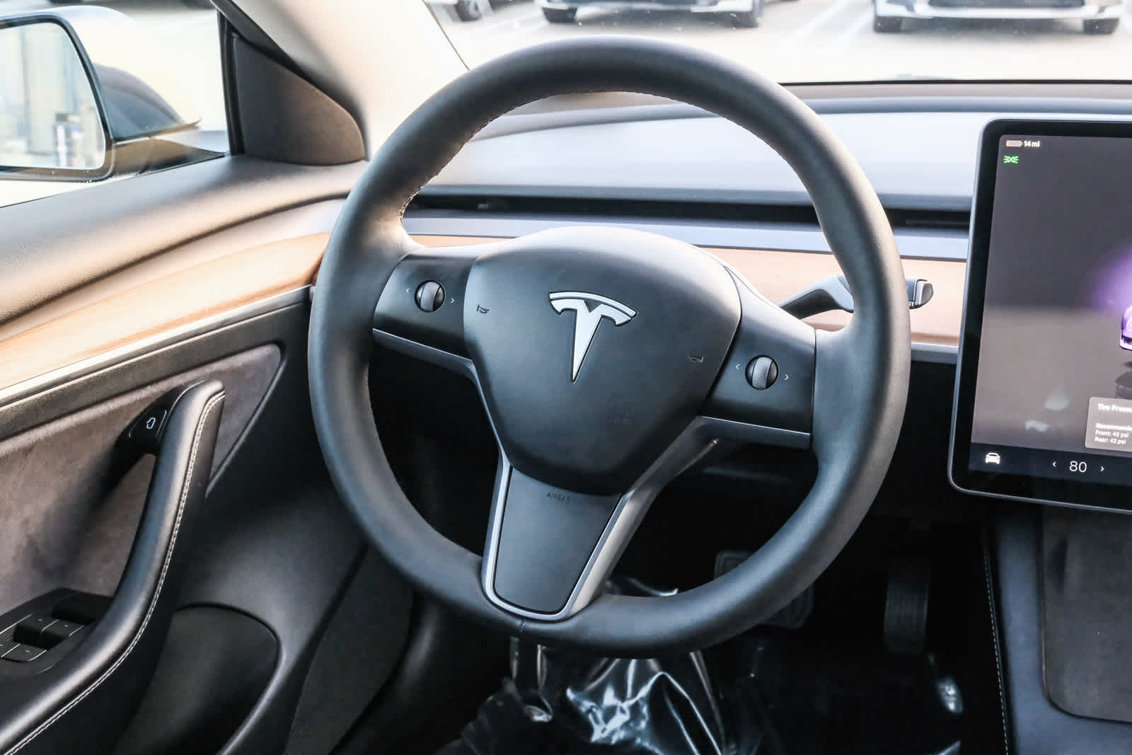 Thumbnail: 2023 Tesla Model 3 - 14