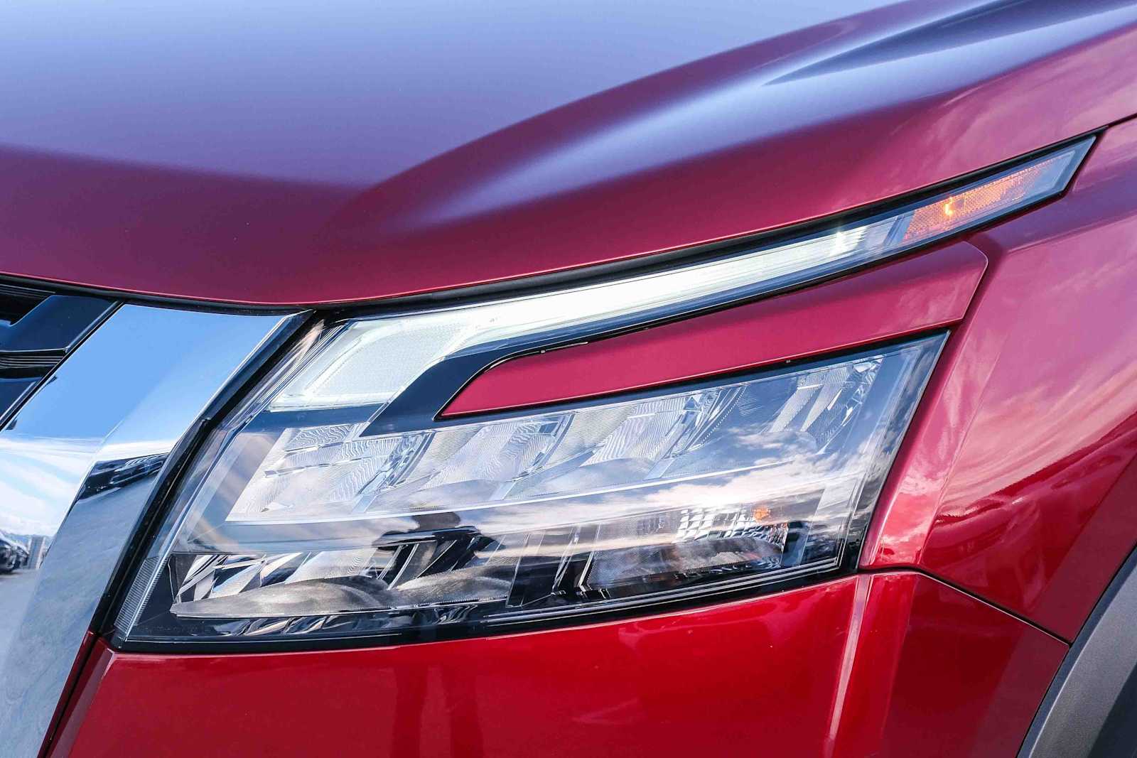 Thumbnail: 2024 Nissan Pathfinder - 11