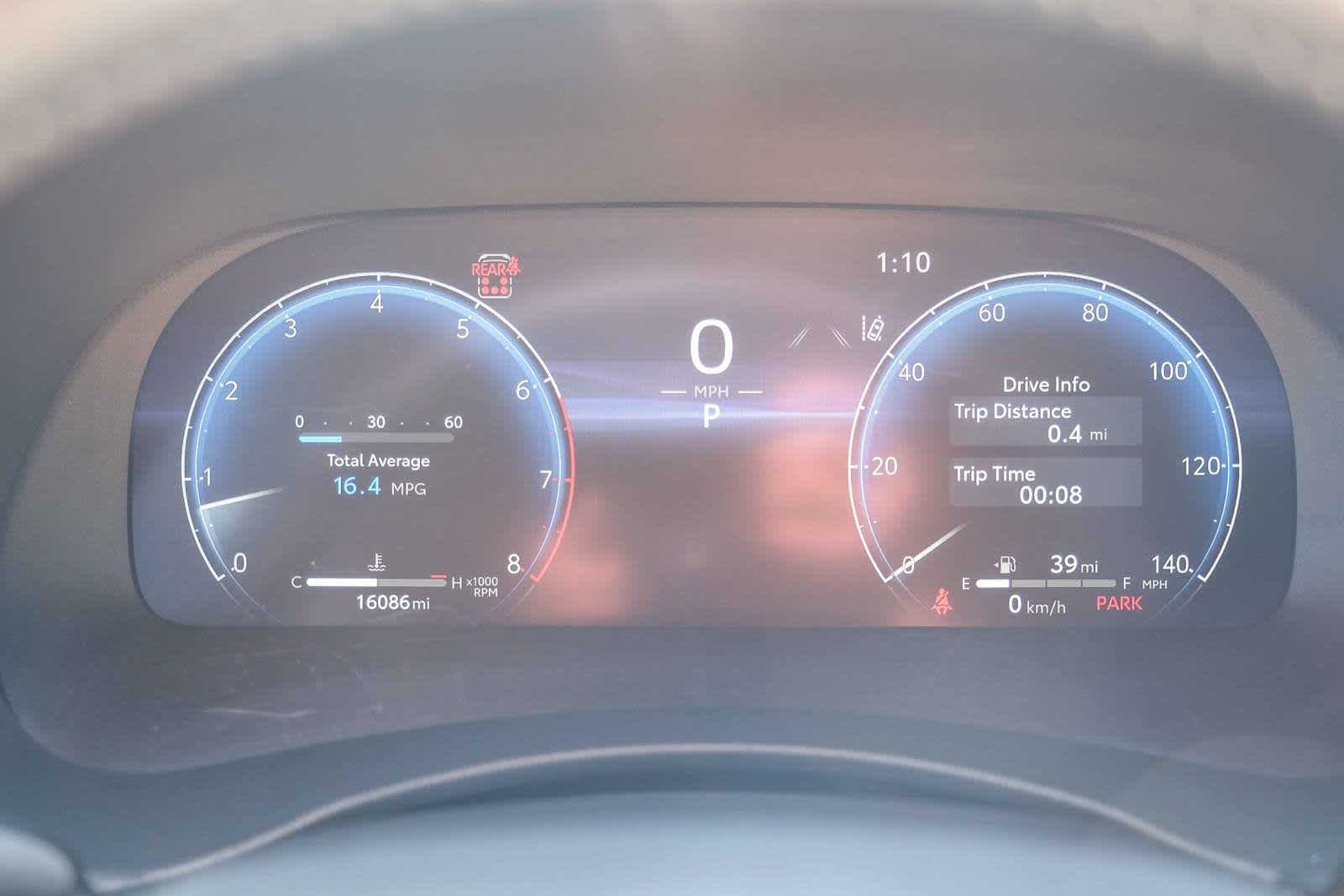 Thumbnail: 2023 Toyota Highlander - 24