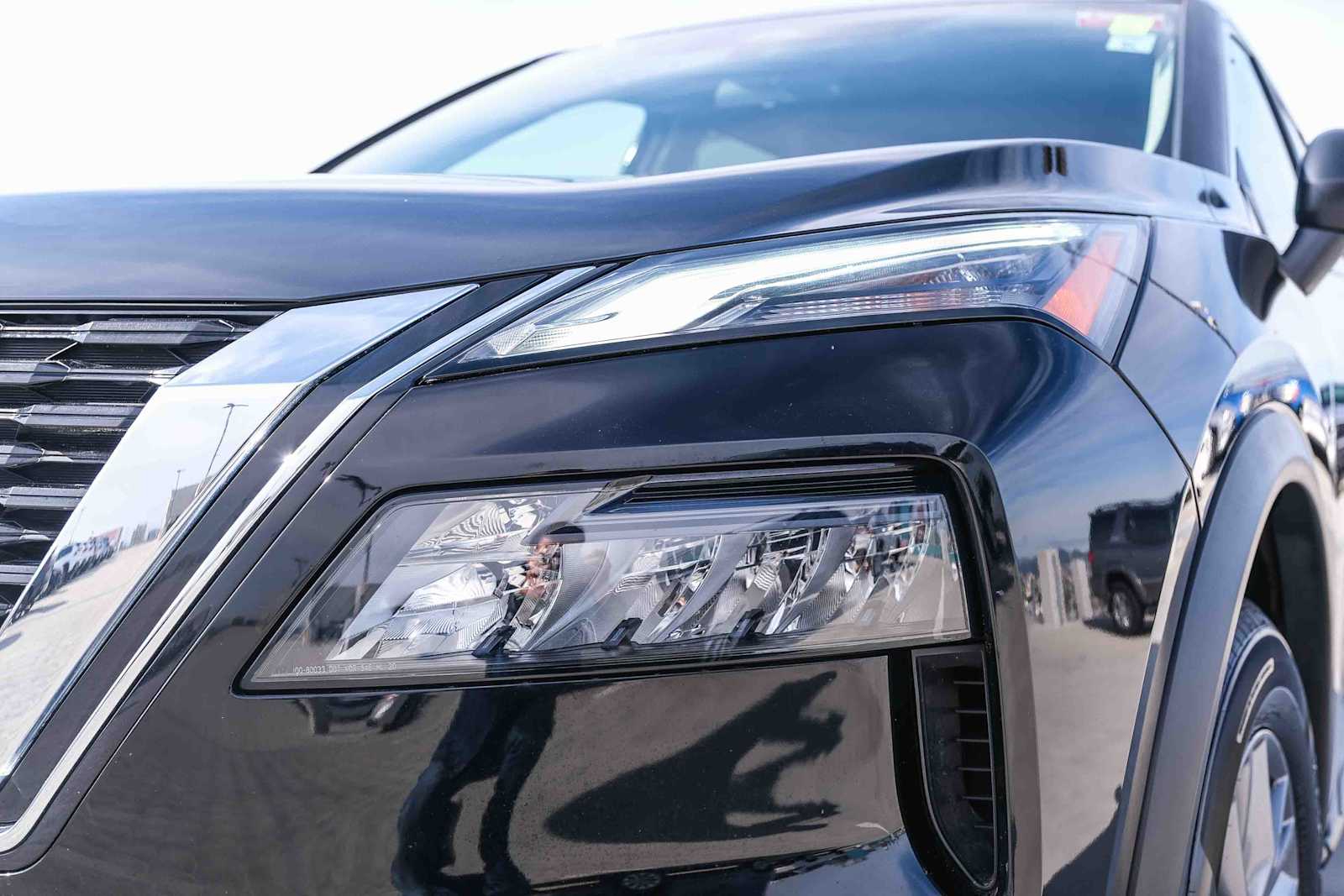 Thumbnail: 2023 Nissan Rogue - 11