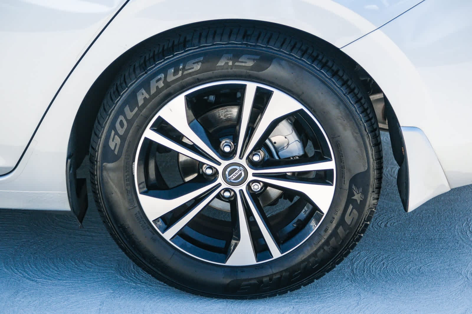 Thumbnail: 2021 Nissan Sentra - 9