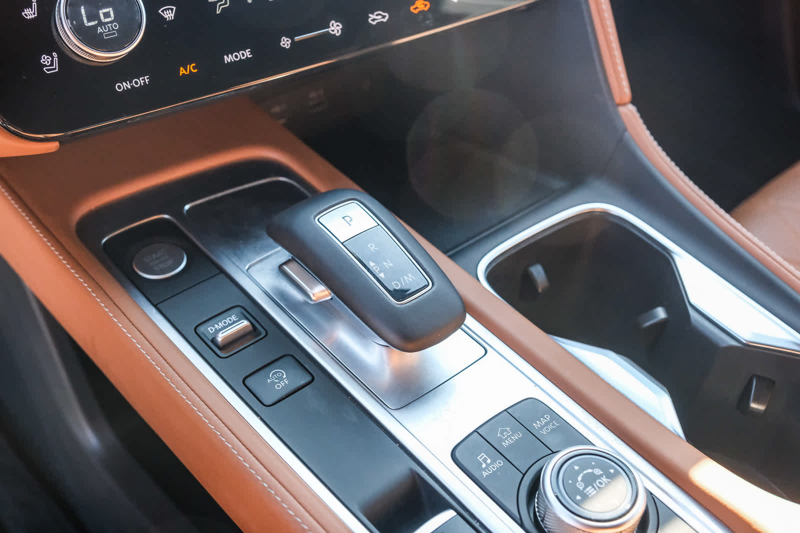 Thumbnail: 2024 INFINITI QX60 - 22