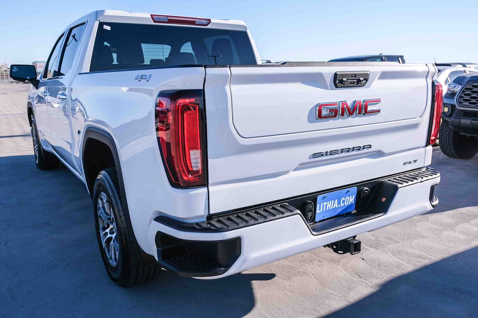 Thumbnail: 2024 GMC Sierra 1500 - 8