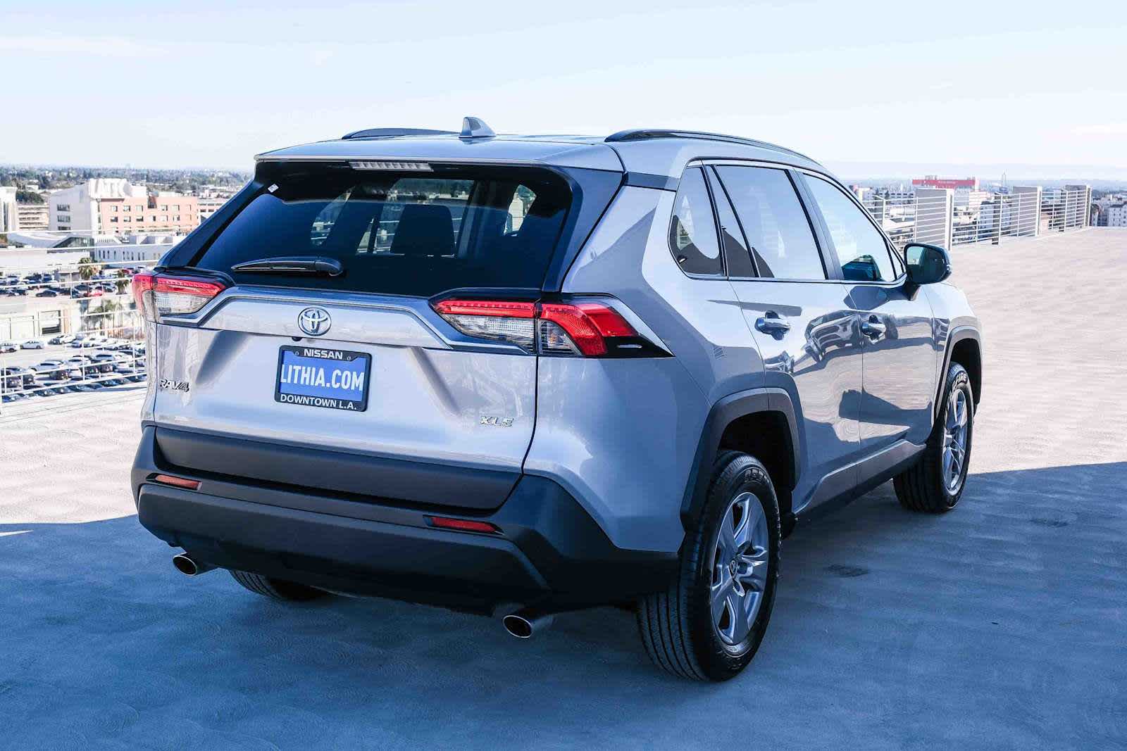 Thumbnail: 2025 Toyota RAV4 - 4