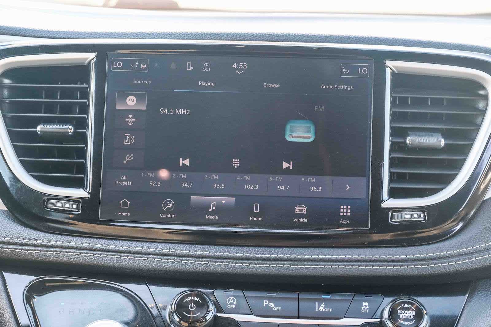 Thumbnail: 2024 Chrysler Pacifica - 14