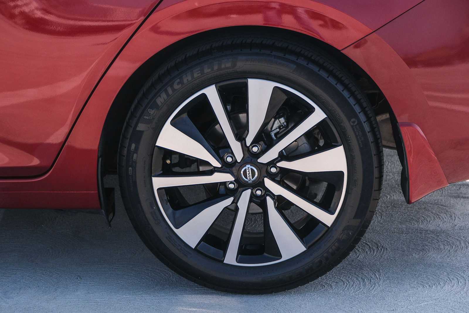 Thumbnail: 2023 Nissan Sentra - 9