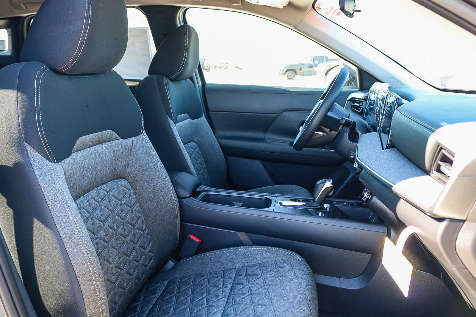 Thumbnail: 2026 Nissan Kicks - 18