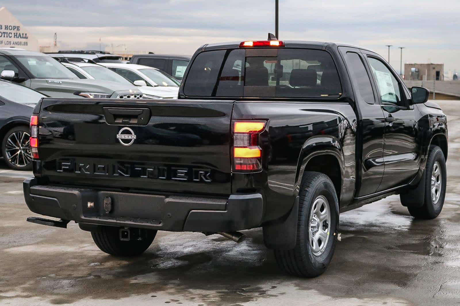 Thumbnail: 2026 Nissan Frontier - 6