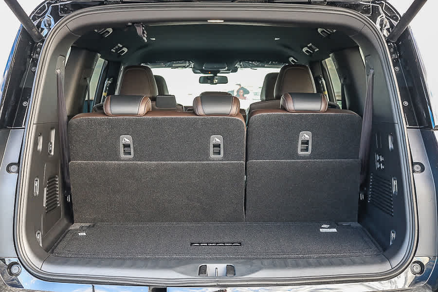 Thumbnail: 2026 Nissan Armada - 12