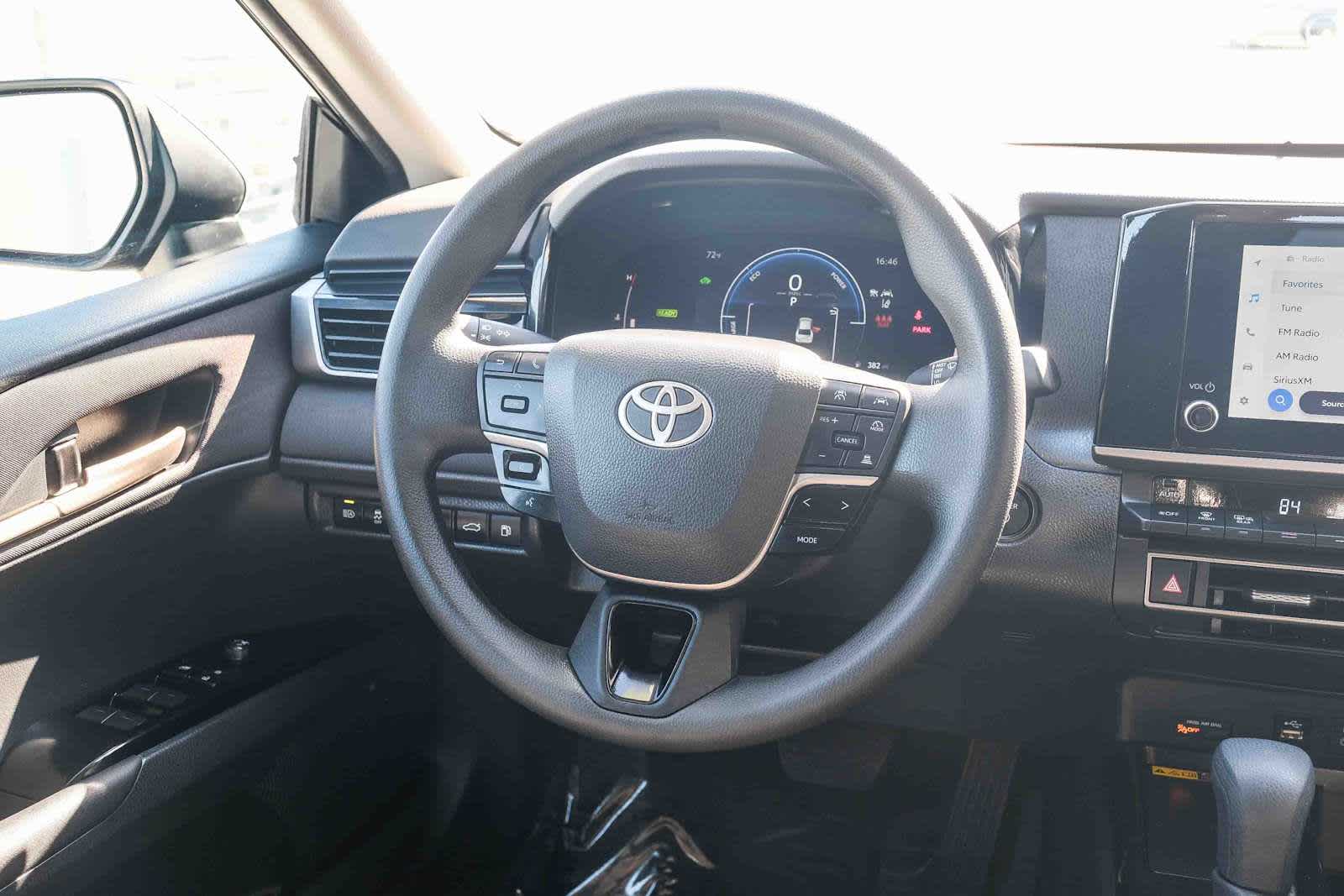 Thumbnail: 2025 Toyota Camry - 15