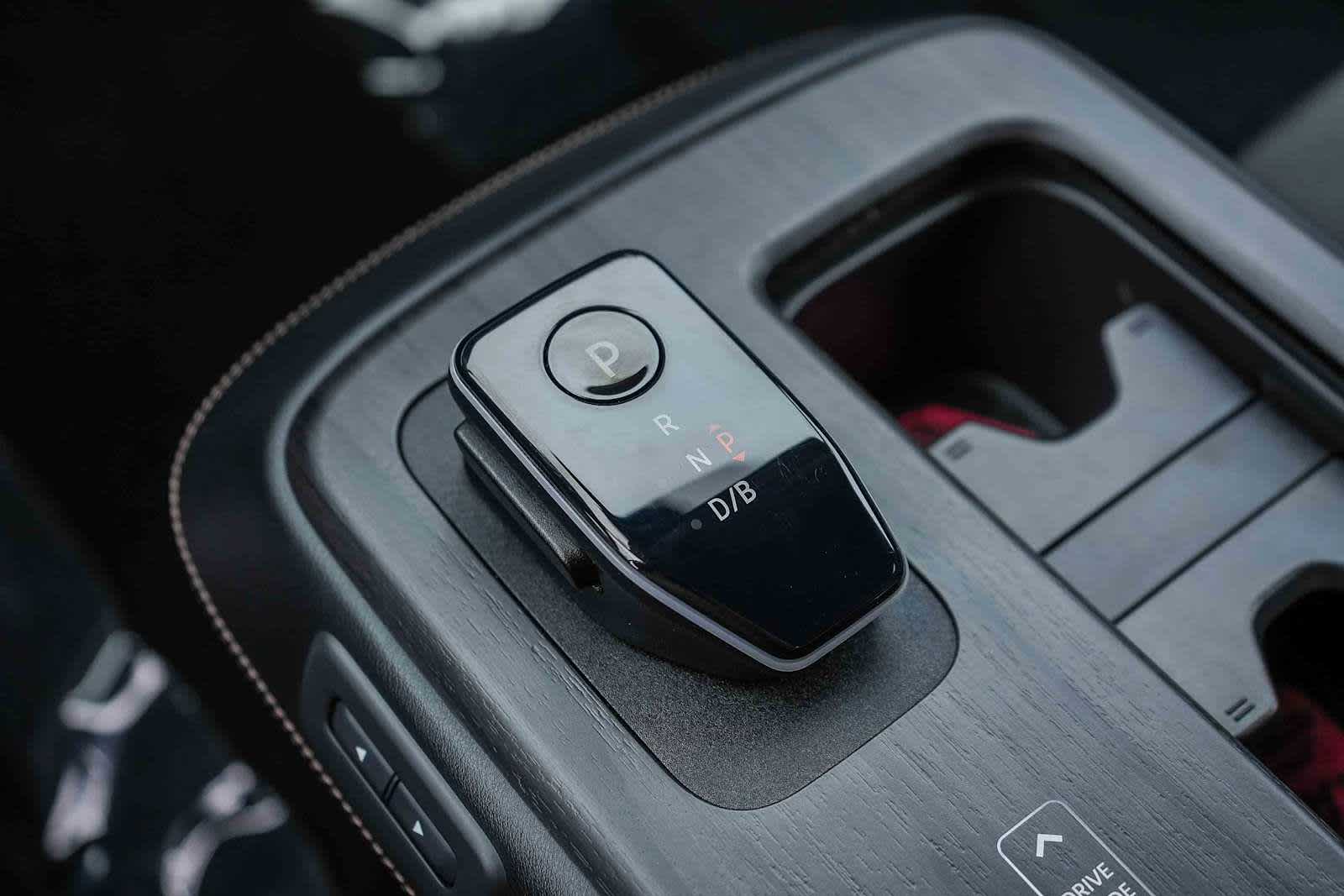 Thumbnail: 2025 Nissan Ariya - 19