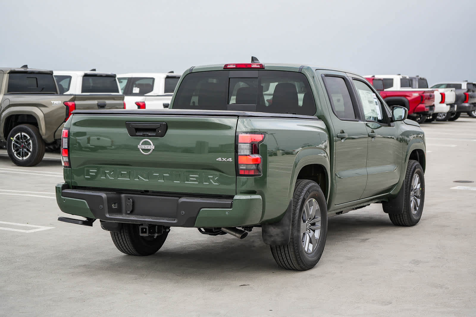 Thumbnail: 2026 Nissan Frontier - 6