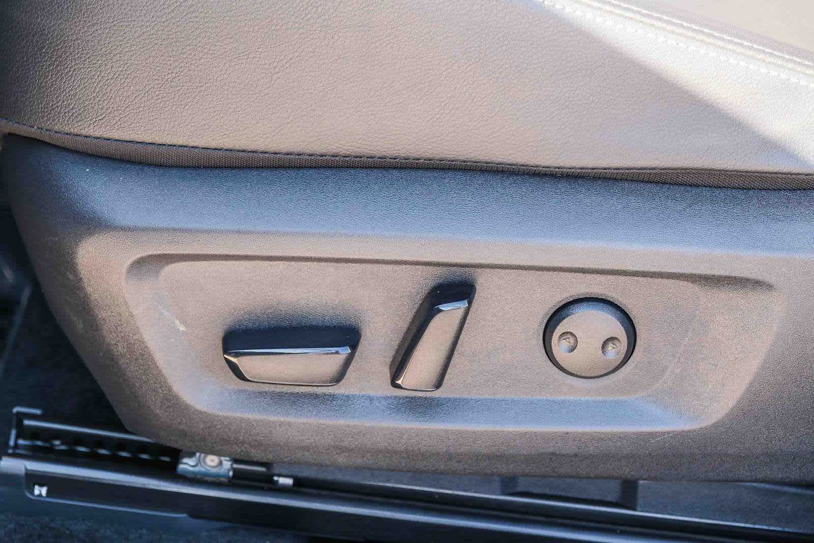 Thumbnail: 2025 Nissan Rogue - 23