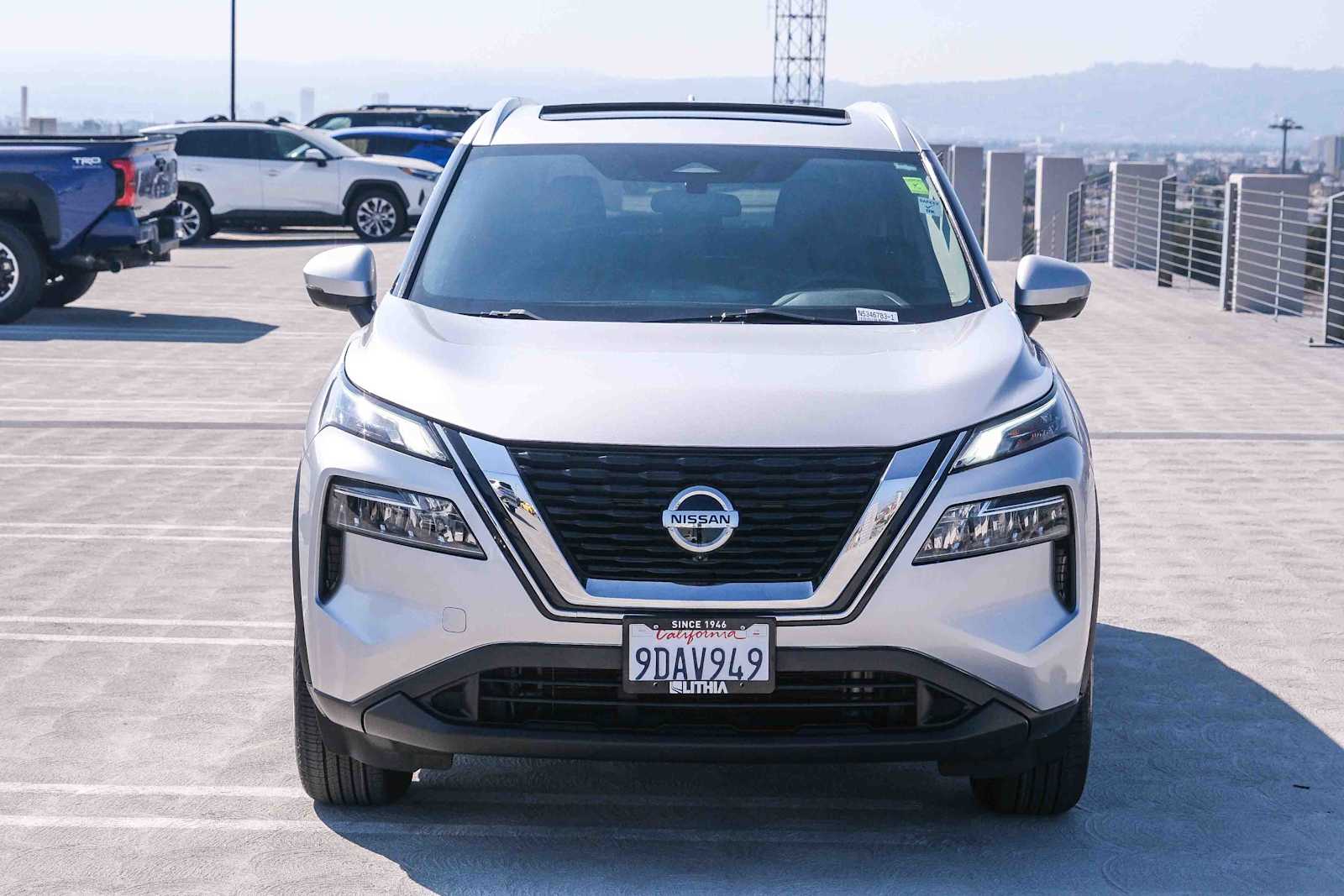 Thumbnail: 2021 Nissan Rogue - 2