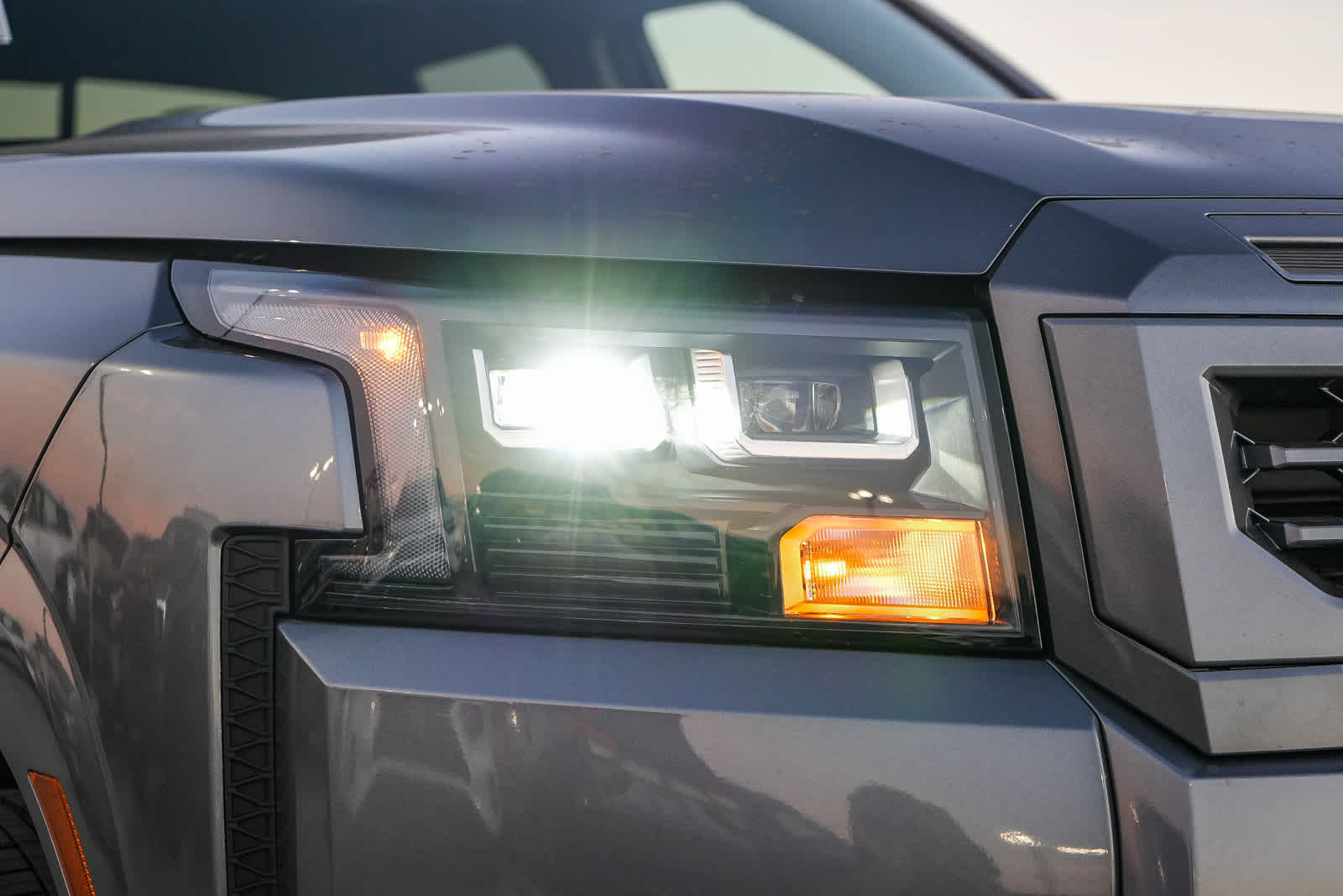Thumbnail: 2026 Nissan Frontier - 4