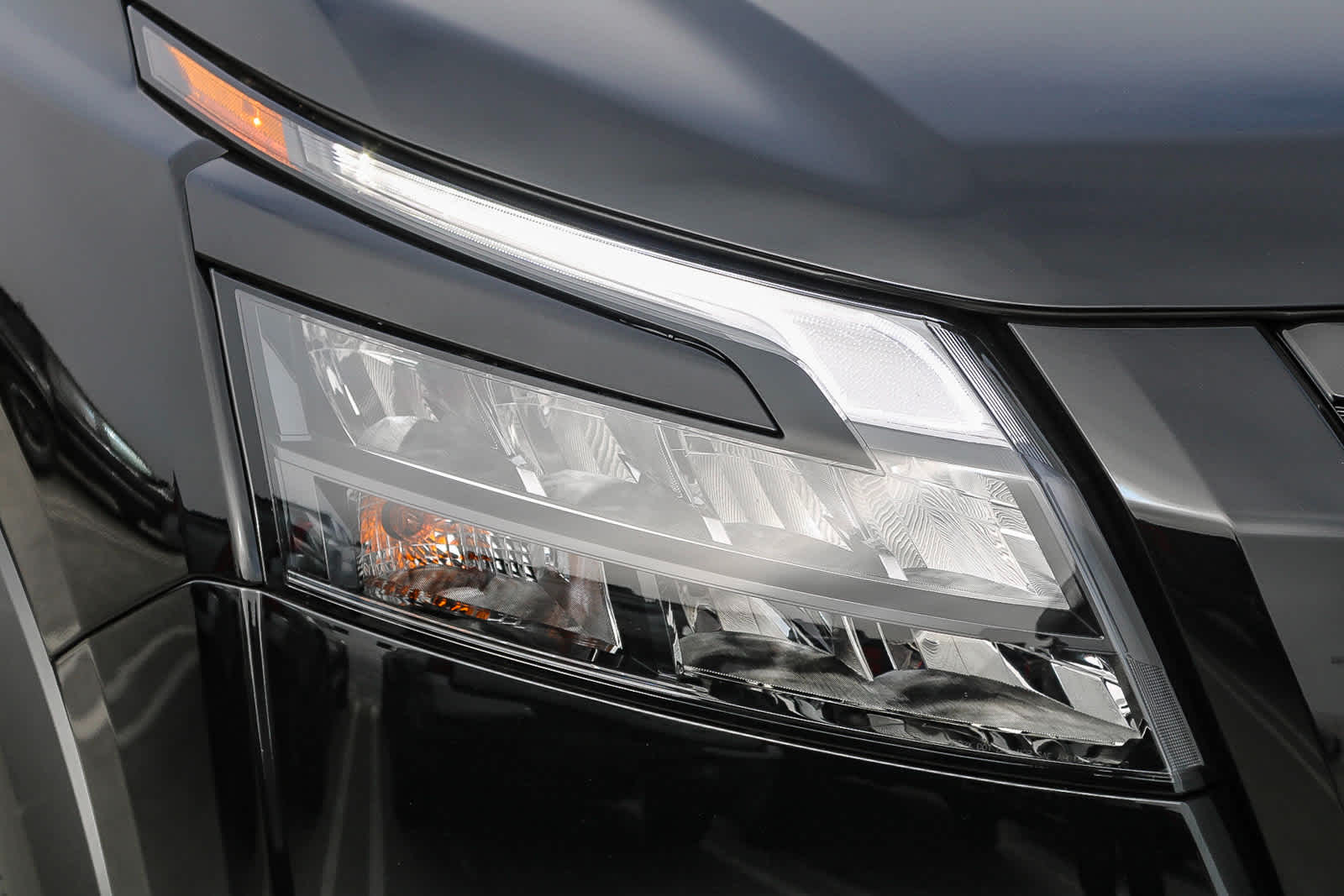 Thumbnail: 2025 Nissan Pathfinder - 4