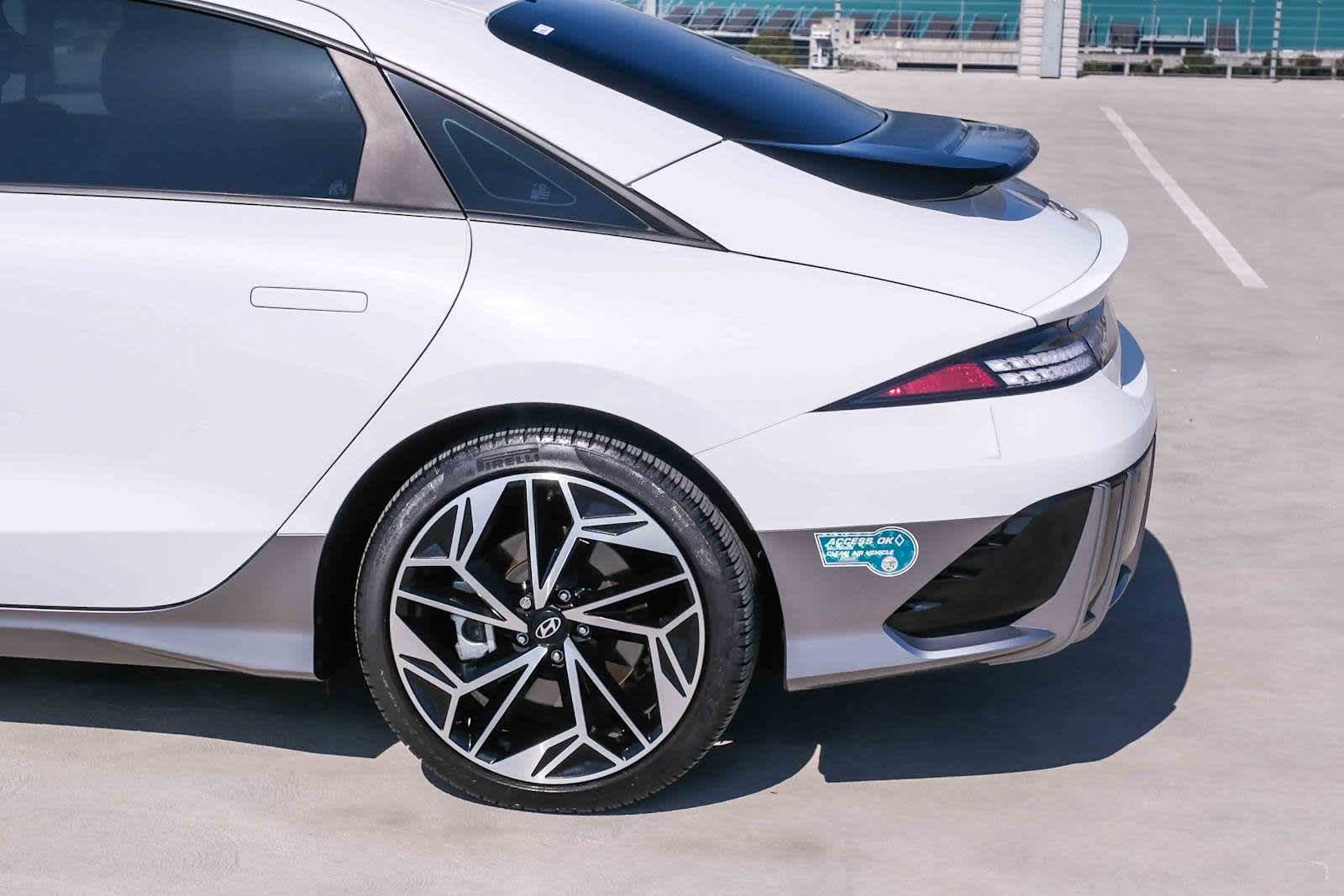 Thumbnail: 2024 Hyundai Ioniq 6 - 8