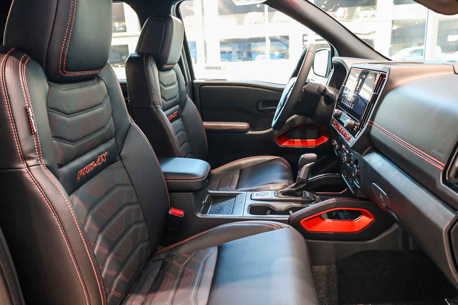 Thumbnail: 2026 Nissan Frontier - 15