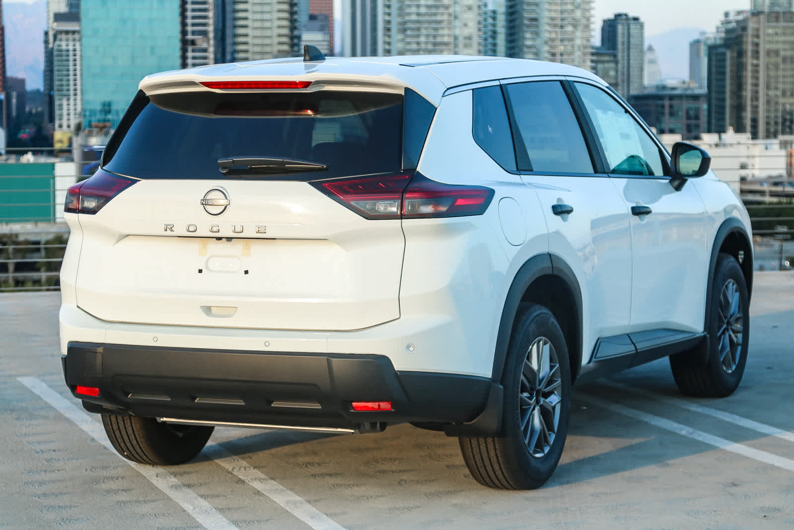 Thumbnail: 2026 Nissan Rogue - 6