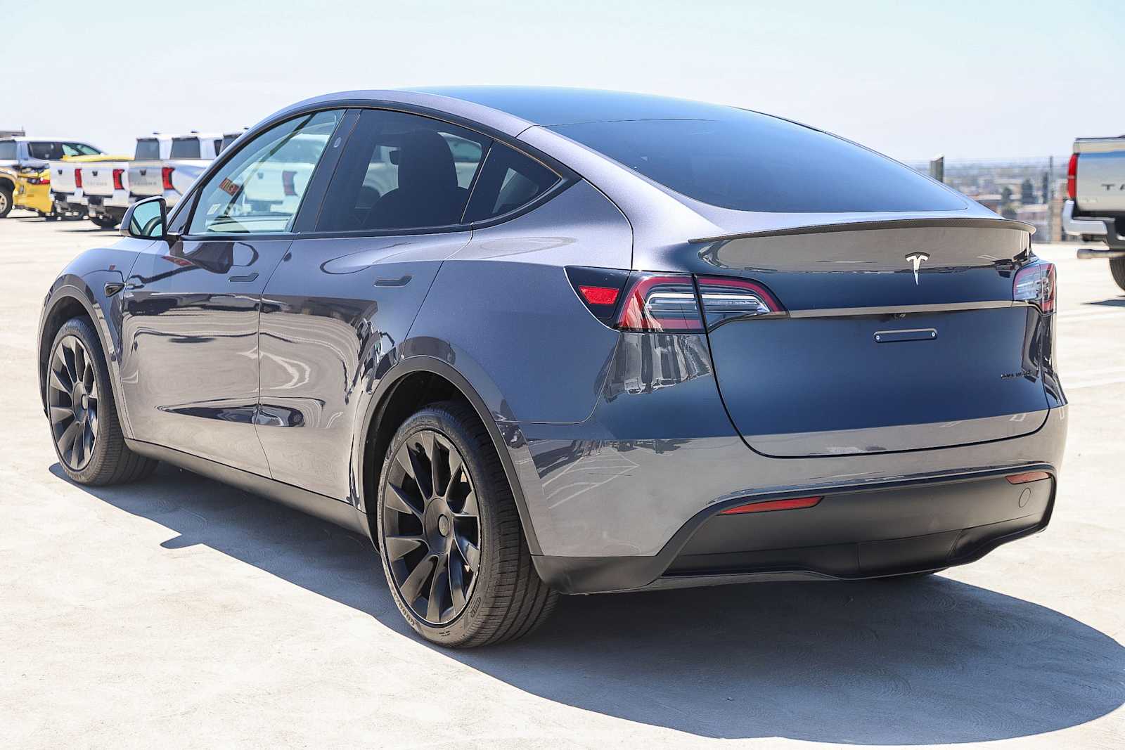 Thumbnail: 2023 Tesla Model Y - 8
