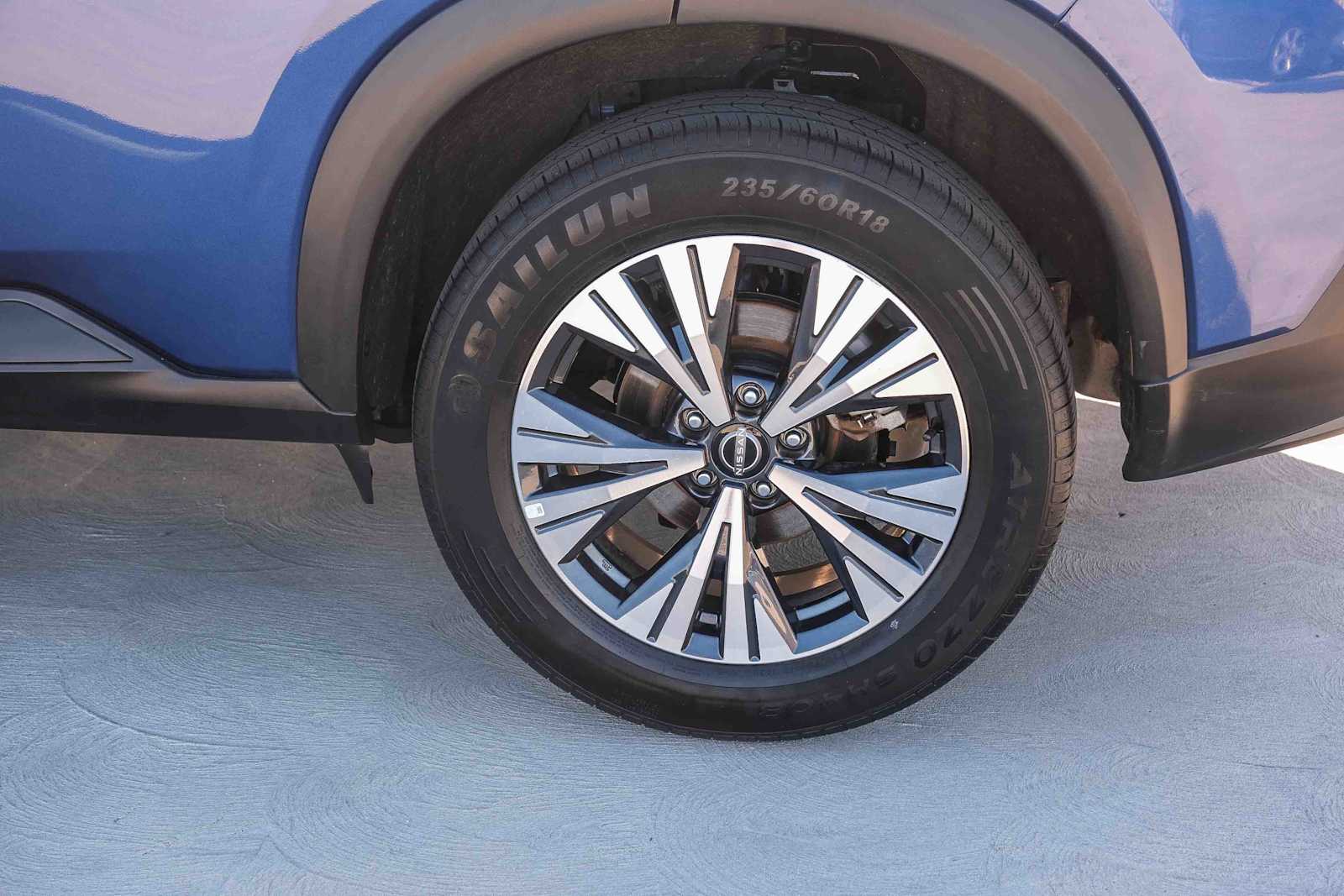 Thumbnail: 2023 Nissan Rogue - 8