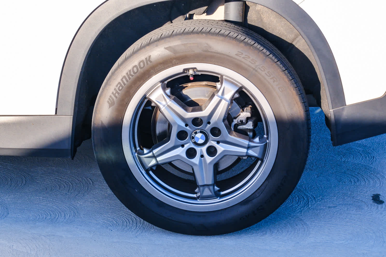 Thumbnail: 2023 BMW X1 - 9