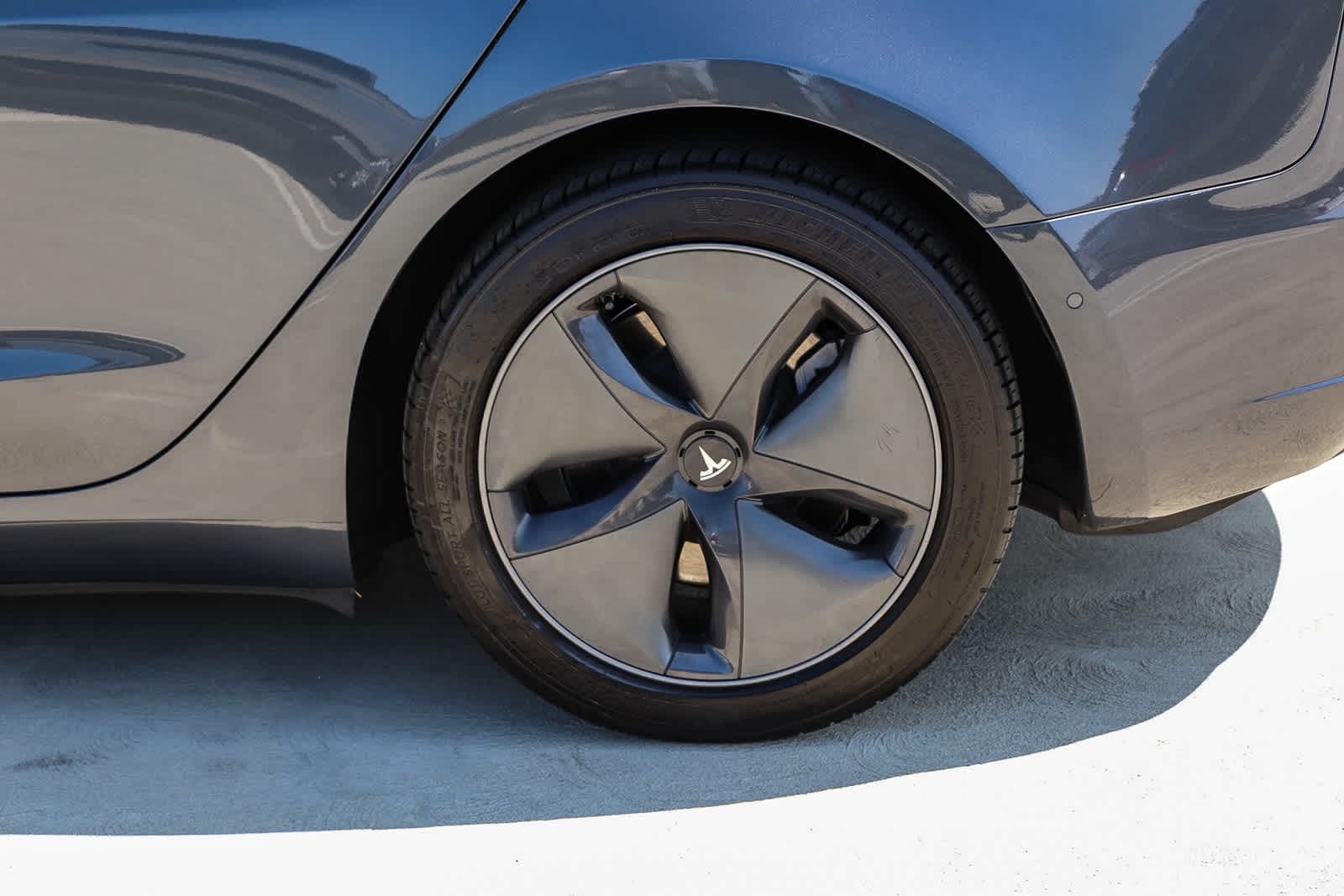 Thumbnail: 2018 Tesla Model 3 - 12