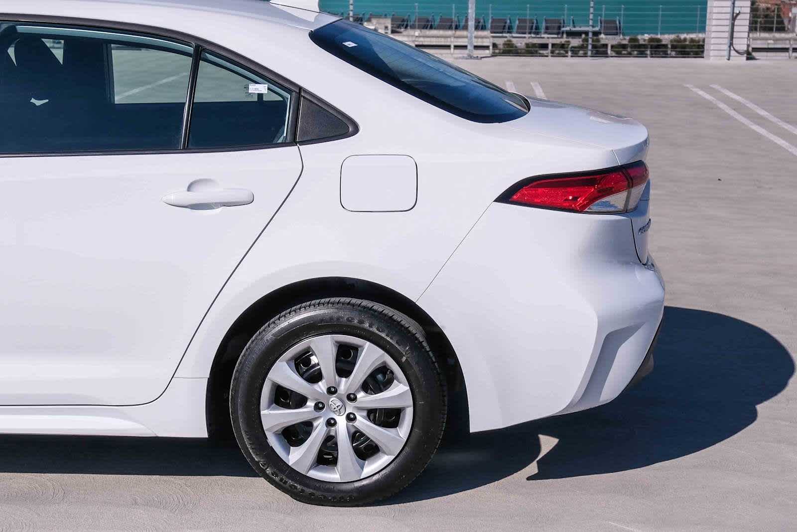 Thumbnail: 2025 Toyota Corolla - 8