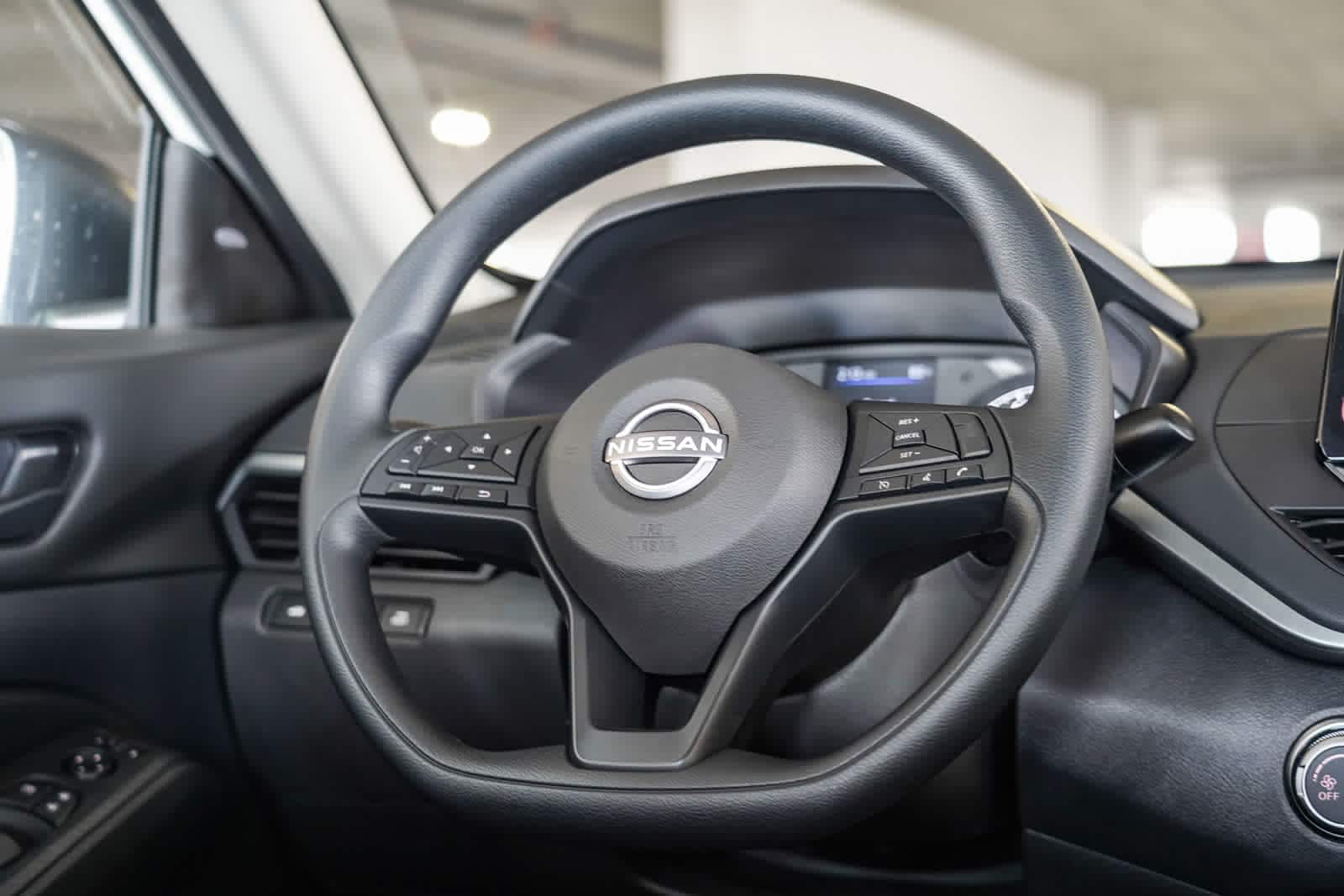 Thumbnail: 2025 Nissan Altima - 15