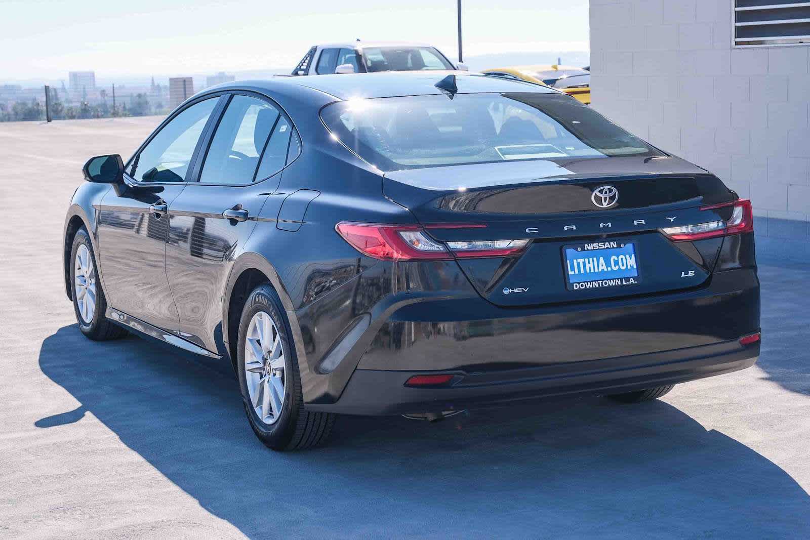 Thumbnail: 2025 Toyota Camry - 6