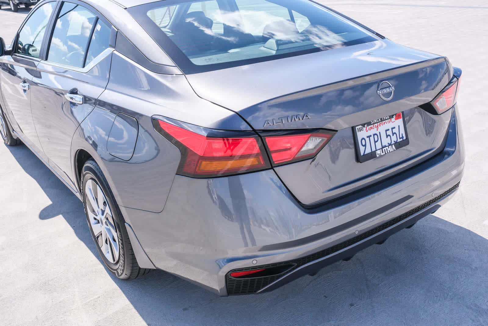 Thumbnail: 2025 Nissan Altima - 8