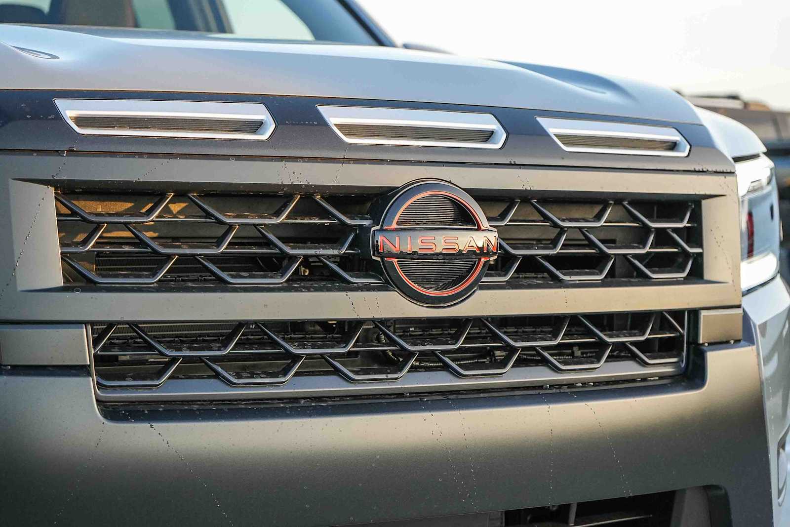 Thumbnail: 2026 Nissan Frontier - 5