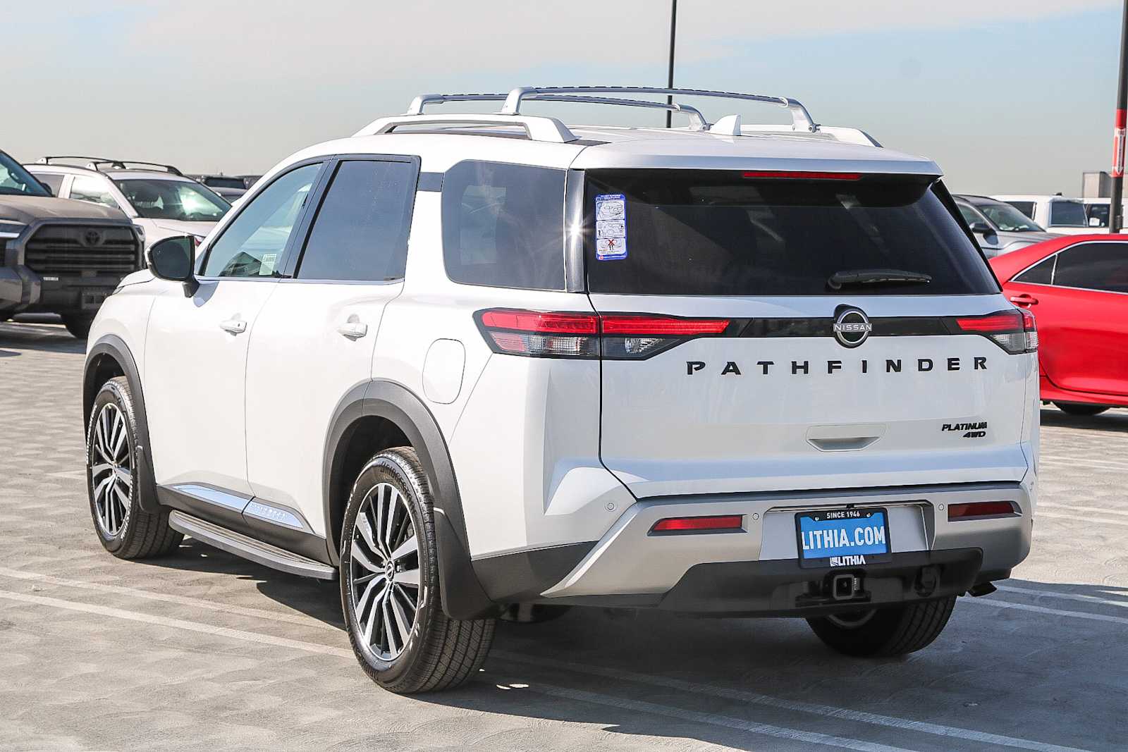 Thumbnail: 2025 Nissan Pathfinder - 8