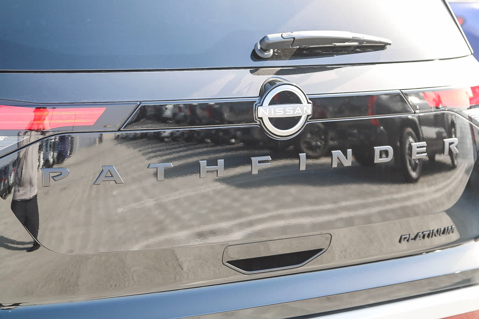 Thumbnail: 2025 Nissan Pathfinder - 10