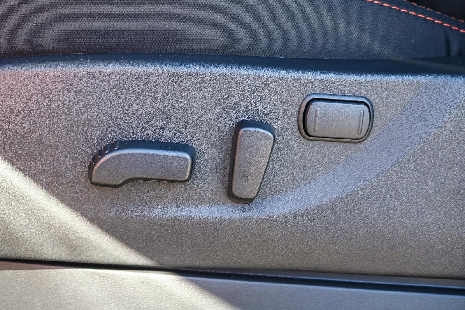 Thumbnail: 2026 Nissan Frontier - 22