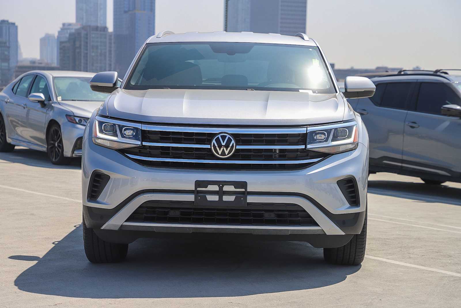 Thumbnail: 2022 Volkswagen Atlas - 2