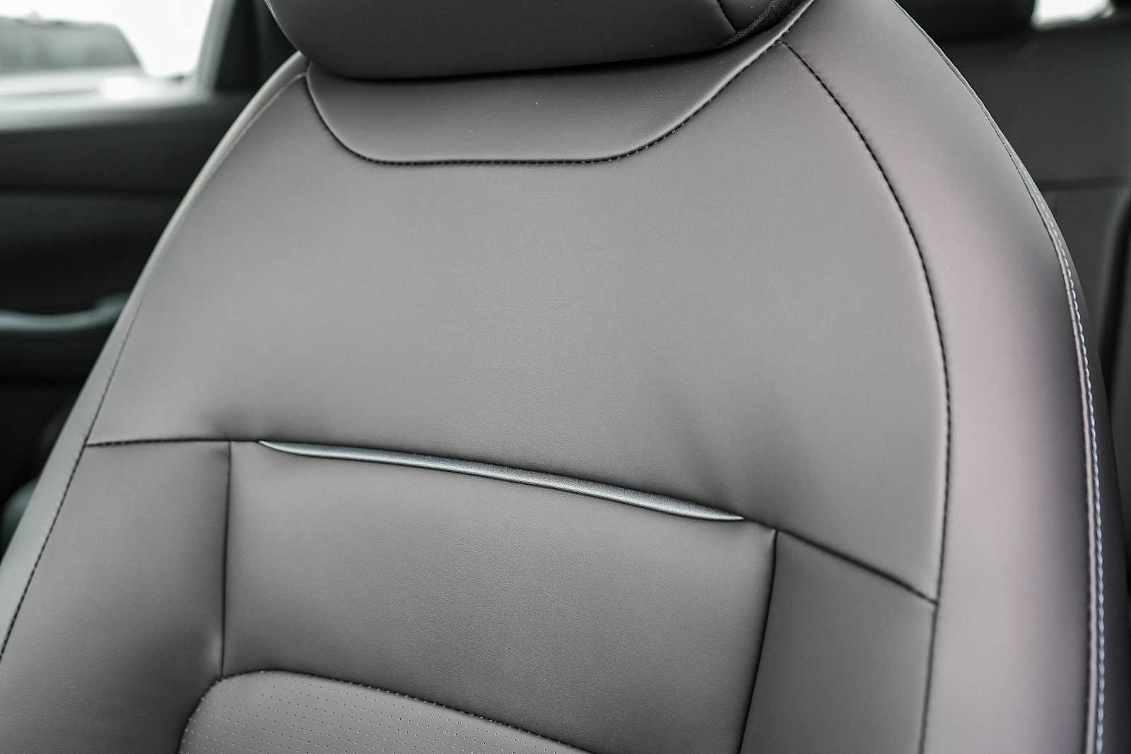 Thumbnail: 2026 Nissan Leaf - 24